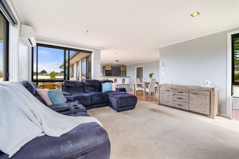 Photo of property in 7 Burwood Terrace, Gulf Harbour, Whangaparaoa, 0930