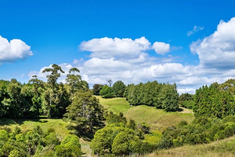 Photo of property in 8 Pine Ridge Lane, Aongatete, Katikati, 3181