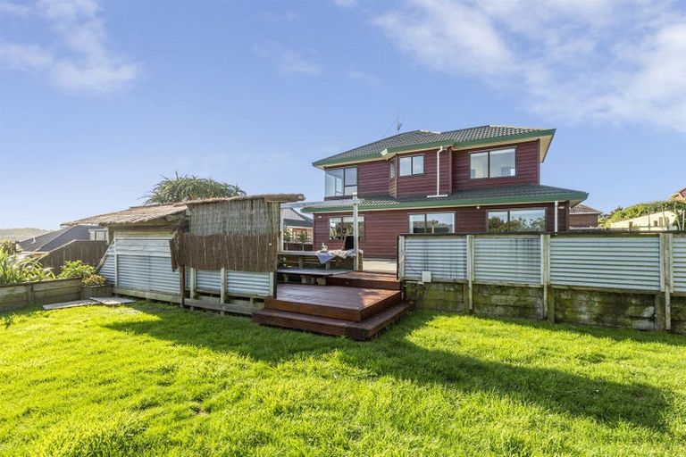Photo of property in 22 Halladale Road, Papakowhai, Porirua, 5024