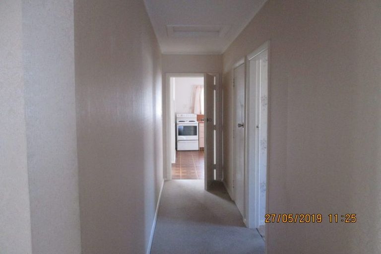 Photo of property in 16 Saint Edmund Crescent, Tawa, Wellington, 5028