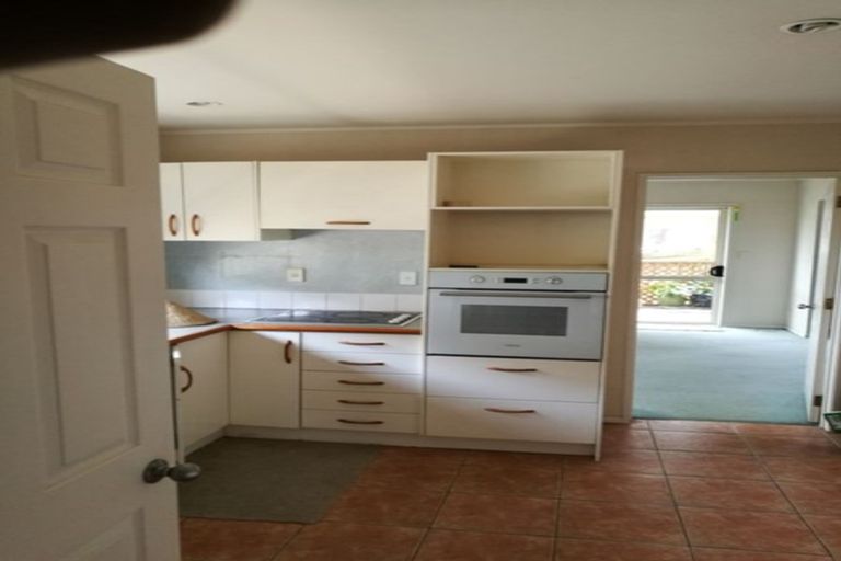 Photo of property in 9 San Luis Place, Golflands, Auckland, 2013