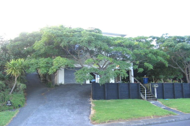 Photo of property in 43a Shanaway Rise, Hillcrest, Auckland, 0627