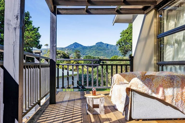 Photo of property in 23 Prudence Place, Oakura, 4314