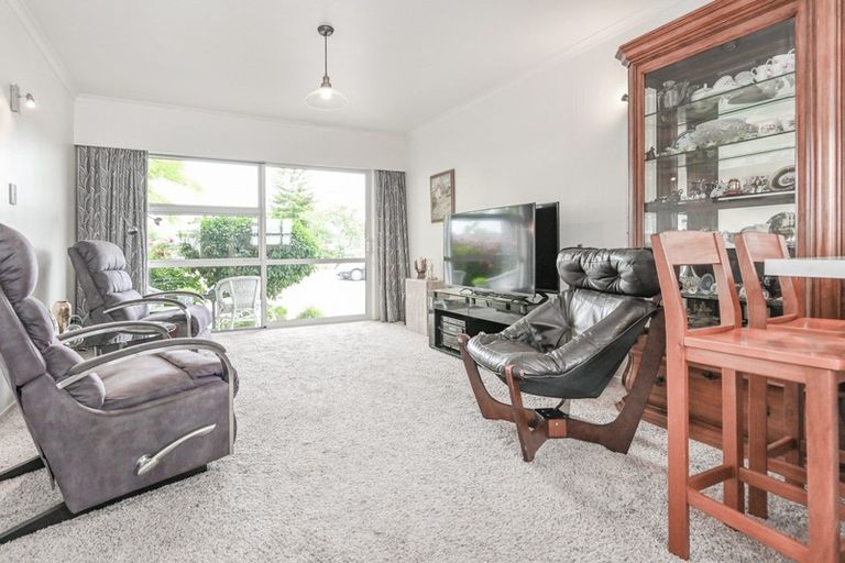 Photo of property in 1/90 Napier Road, Havelock North, 4130
