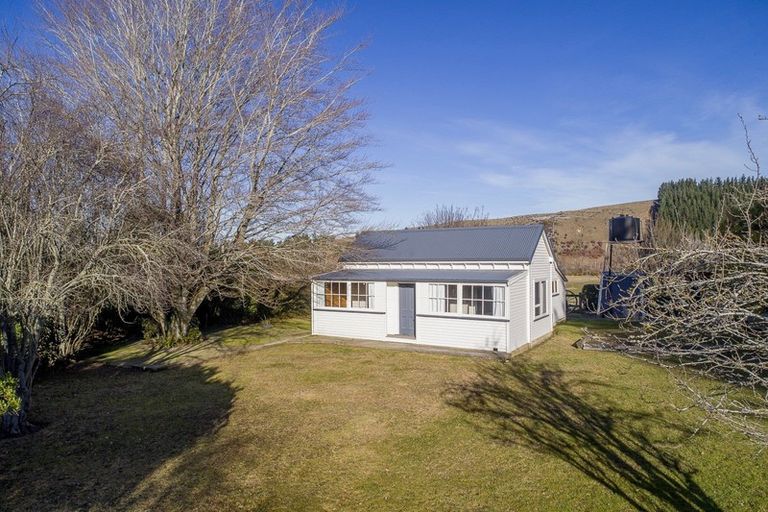 Photo of property in 3139 Coaltrack Road, Coalgate, 7673