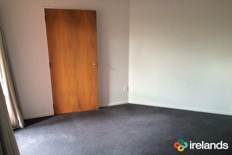 Photo of property in 17a Wittys Road, Avonhead, Christchurch, 8042