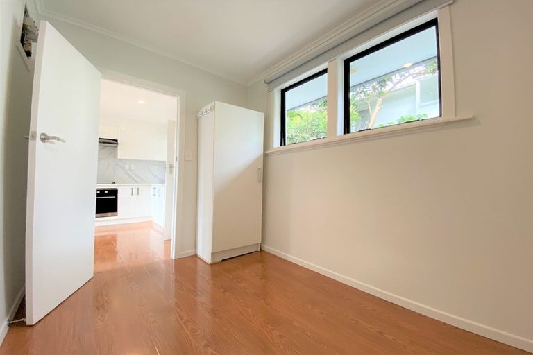 Photo of property in 8/3 Begbie Place, Sandringham, Auckland, 1025