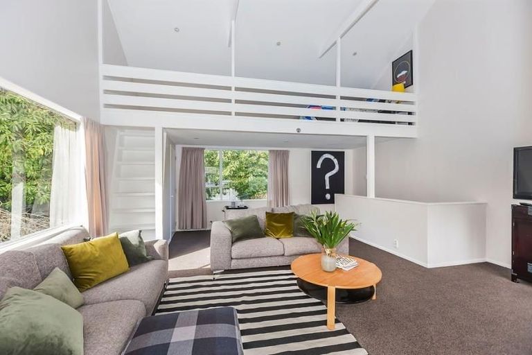 Photo of property in 45 Delhi Crescent, Khandallah, Wellington, 6035