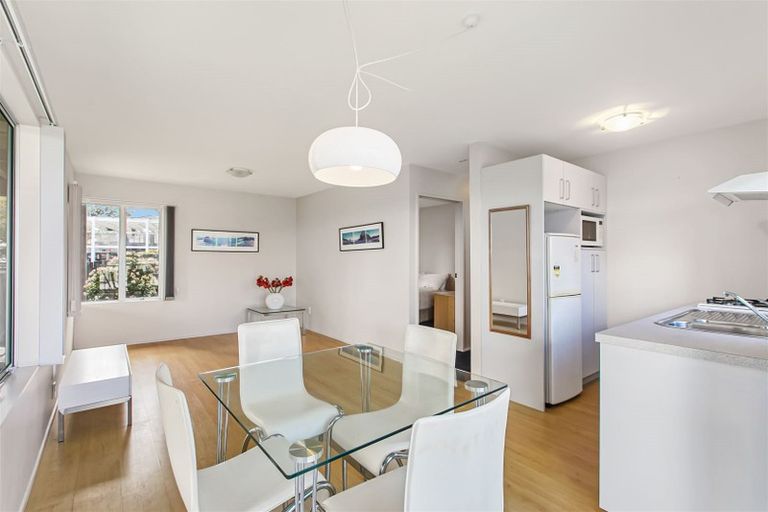 Photo of property in 67d Pleasant Road, Glen Eden, Auckland, 0602