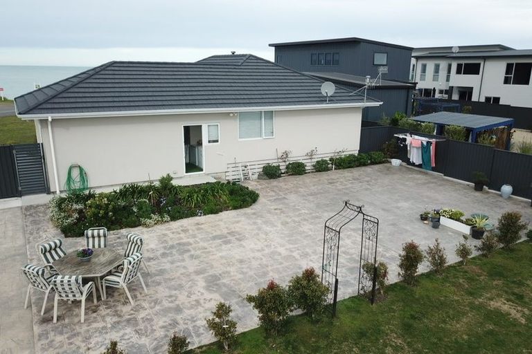 Photo of property in 140 North Shore Road, Eskdale, Napier, 4182
