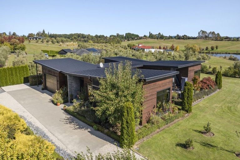 Photo of property in 55 Petra Way, Upper Moutere, 7173