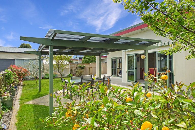 Photo of property in 14 Clyde Street, Foxton, 4814