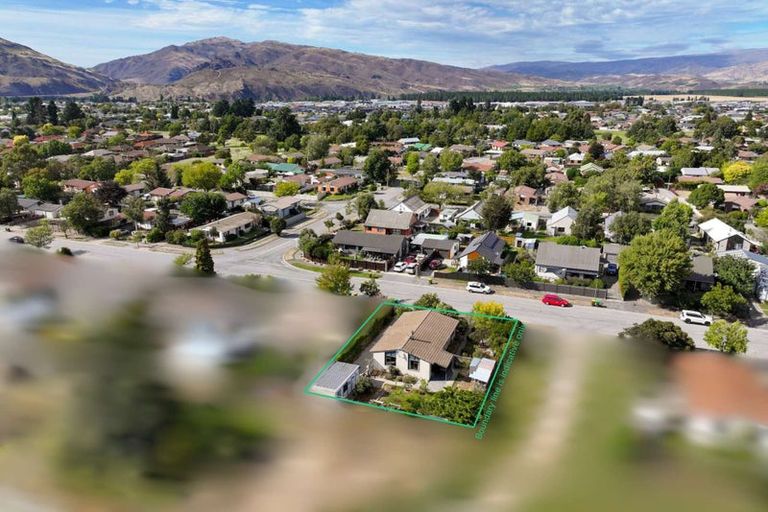 Photo of property in 118 Waenga Drive, Cromwell, 9310