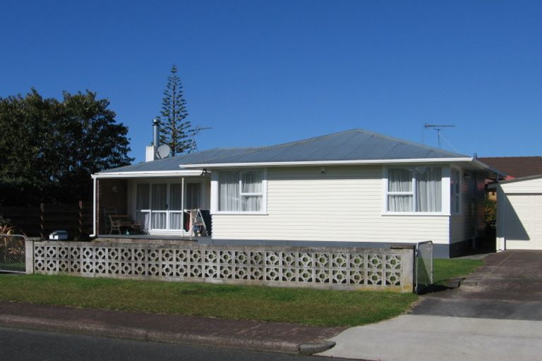 Photo of property in 4 Manuka Street, Orewa, 0931