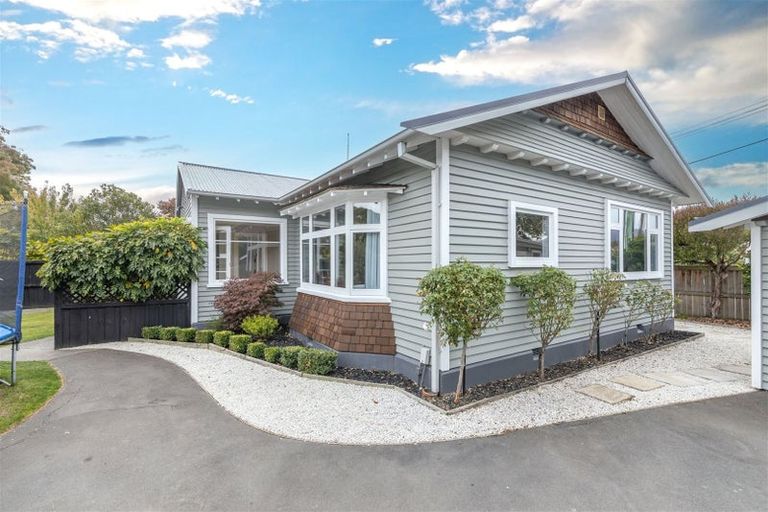 Photo of property in 1 Conway Street, Somerfield, Christchurch, 8024
