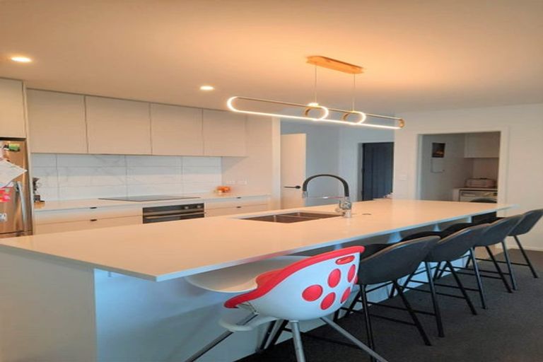 Photo of property in 98a Conclusion Street, Ascot Park, Porirua, 5024