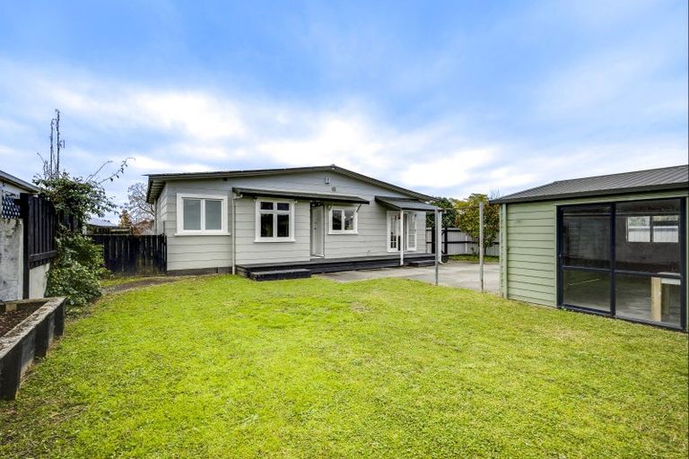 Photo of property in 1213 Caroline Road, Mayfair, Hastings, 4122