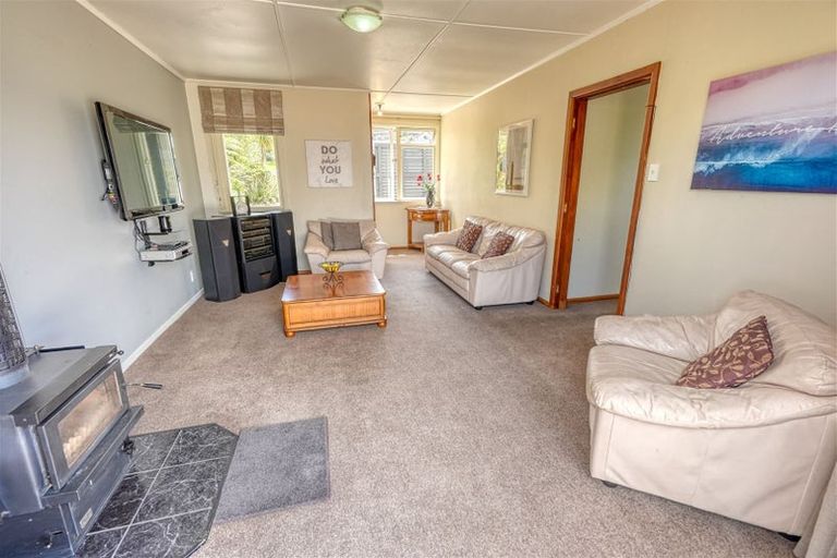 Photo of property in 42 Koe Street, Moana, 7872