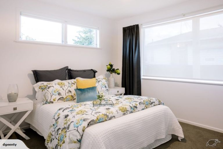 Photo of property in 79 Collins Road, Melville, Hamilton, 3206