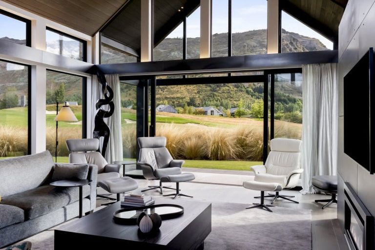 Photo of property in Millbrook Resort, 2 Dalgleish Lane, Arrowtown, 9371