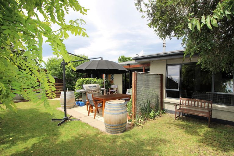 Photo of property in 27 Clutha Street, Alexandra, 9320