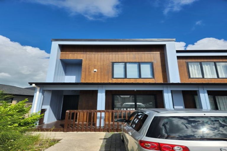 Photo of property in 10a Waka Ama Road, Karaka, Papakura, 2113