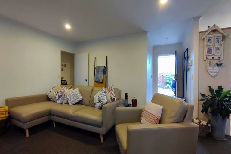 Photo of property in 3 Lantern Court, Henderson, Auckland, 0612