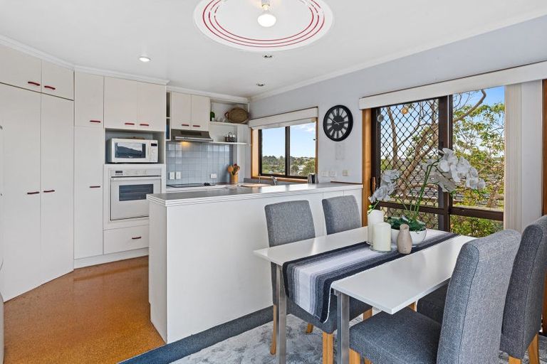 Photo of property in 80 Deep Creek Road, Torbay, Auckland, 0630