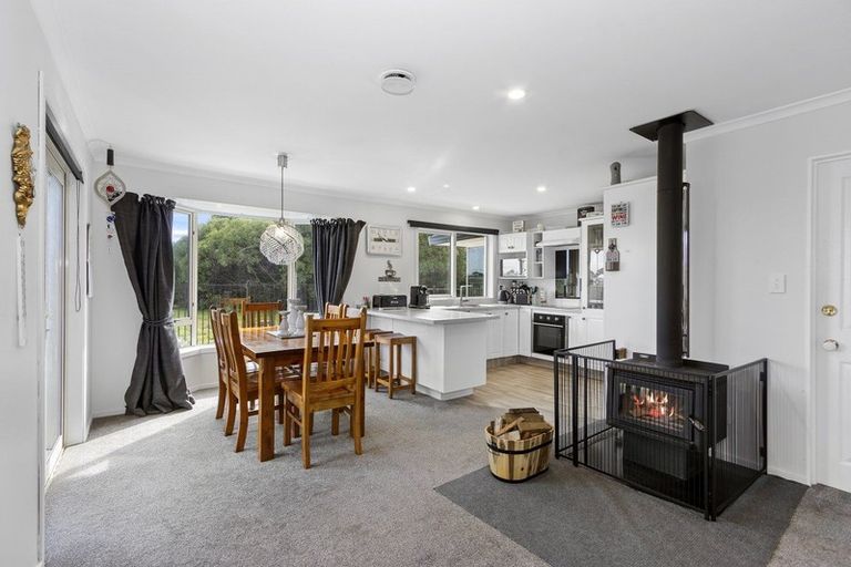 Photo of property in 28 Brightstone Crescent, Aranui, Christchurch, 8061