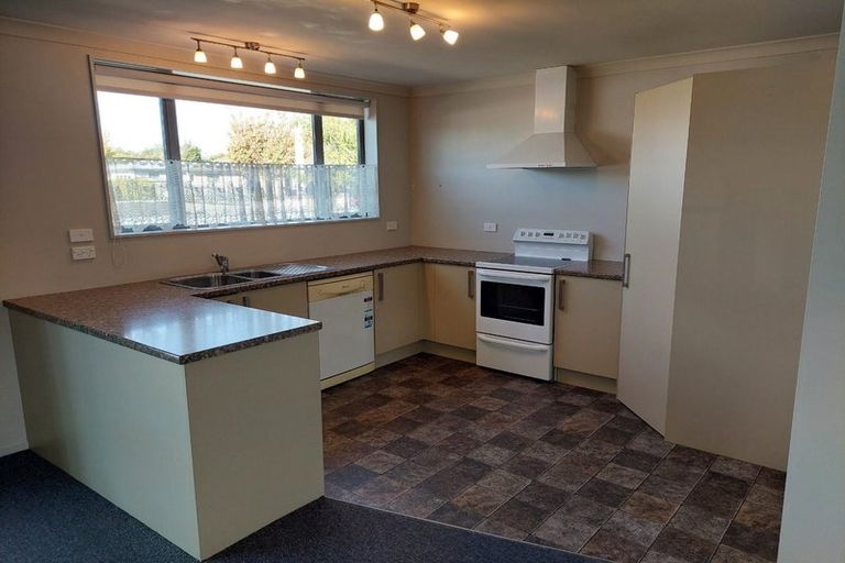 Photo of property in 12 Dunbeath Street, Blenheim, 7201