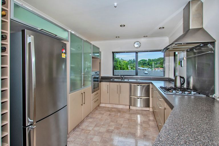 Photo of property in 16 Garden Court, Woodhill, Whangarei, 0110