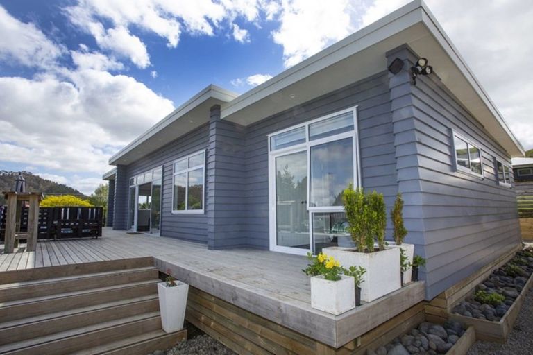 Photo of property in 107 Te Tutu Street, Whangamata, 3691