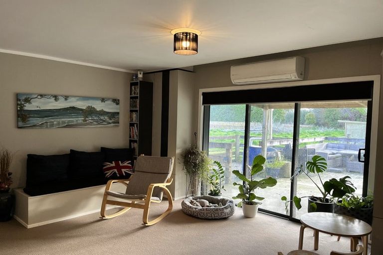 Photo of property in 334 Waitara Road, Huirangi, Waitara, 4382