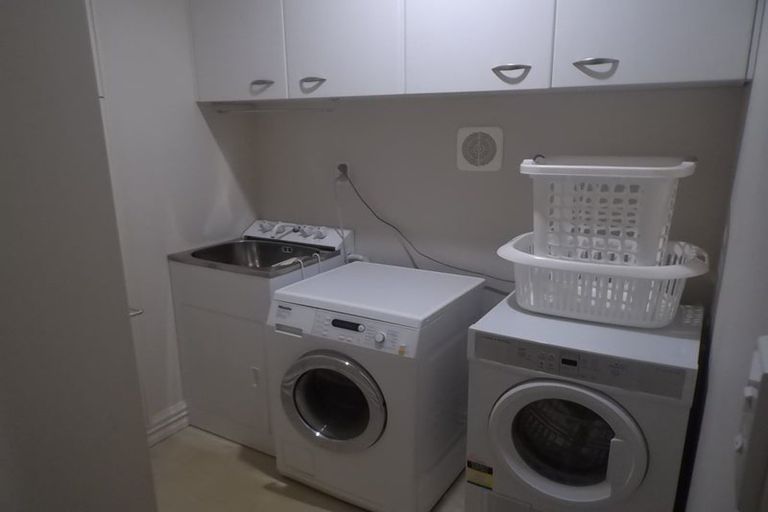 Photo of property in 153c Grant Road, Thorndon, Wellington, 6011