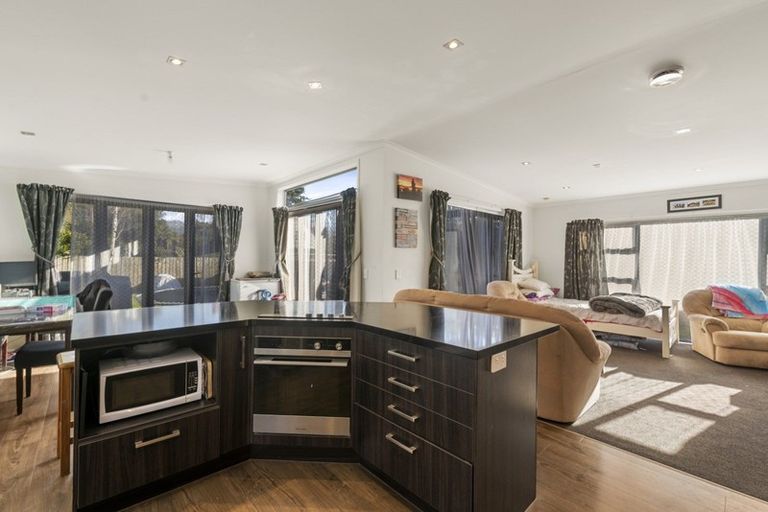 Photo of property in 9 Tarewa Road, Rotorua, 3010