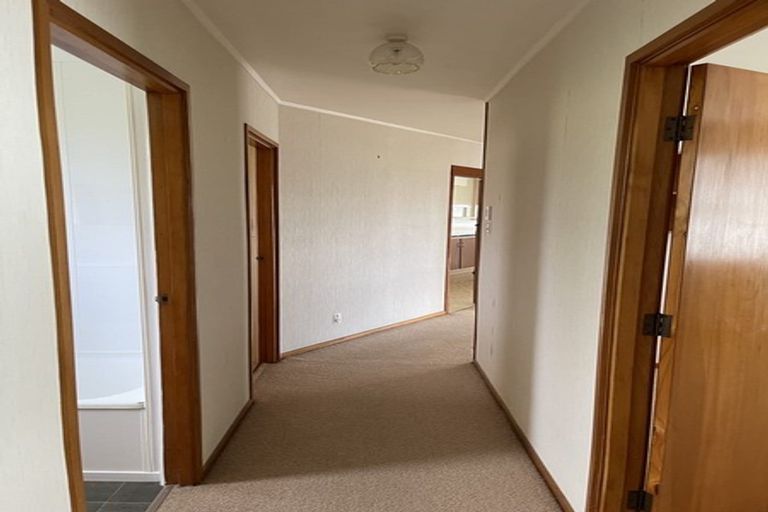 Photo of property in 336 Royal Road, Massey, Auckland, 0614