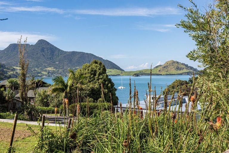 Photo of property in 2262 Whangarei Heads Road, Whangarei Heads, 0174