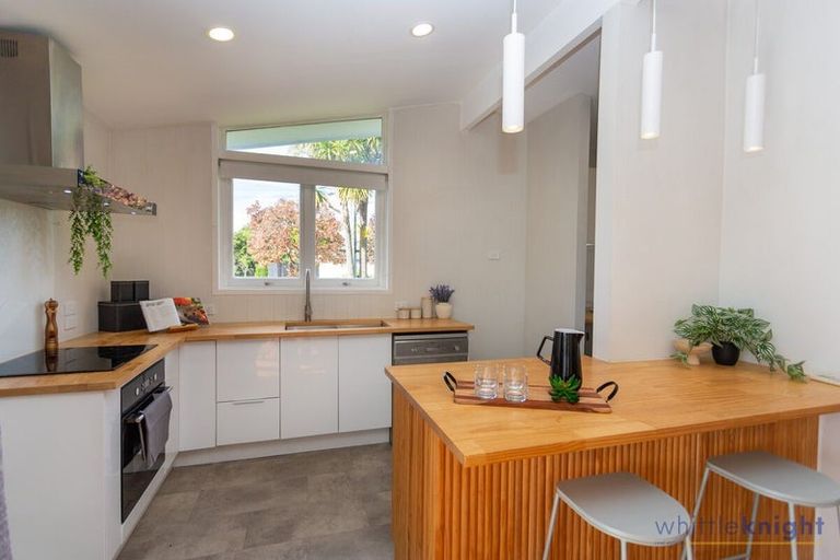 Photo of property in 27 Wayside Avenue, Burnside, Christchurch, 8053