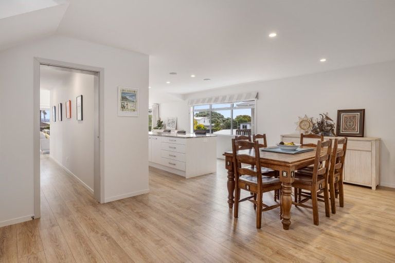 Photo of property in 40 Oceanview Road, Mount Maunganui, 3116
