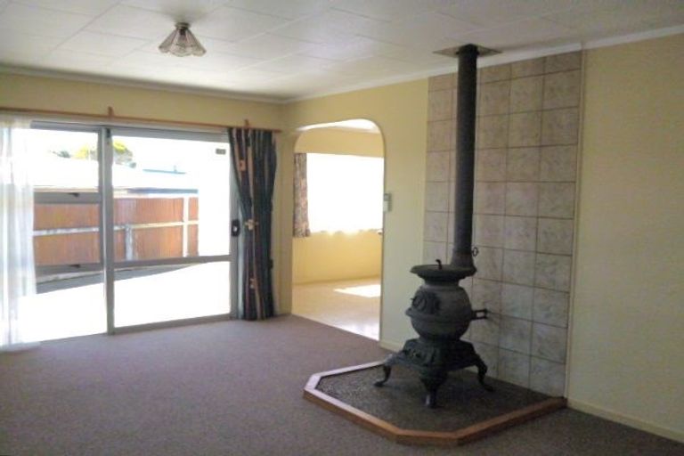 Photo of property in 14 Clement Place, Greenmeadows, Napier, 4112