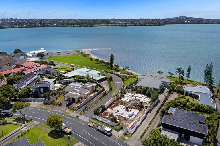 Photo of property in 40a Bramley Drive, Farm Cove, Auckland, 2012