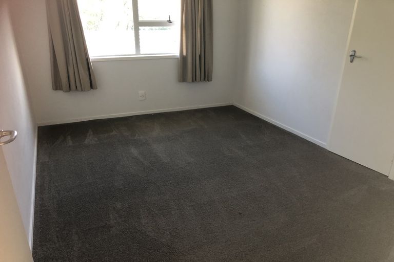 Photo of property in 39 Brunner Road, Glen Eden, Auckland, 0602