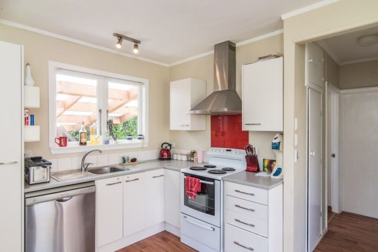 Photo of property in 34 Linwood Drive, Paraparaumu, 5032