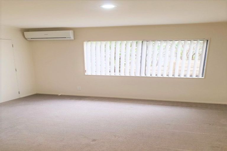 Photo of property in 40 Killybegs Drive, Pinehill, Auckland, 0632