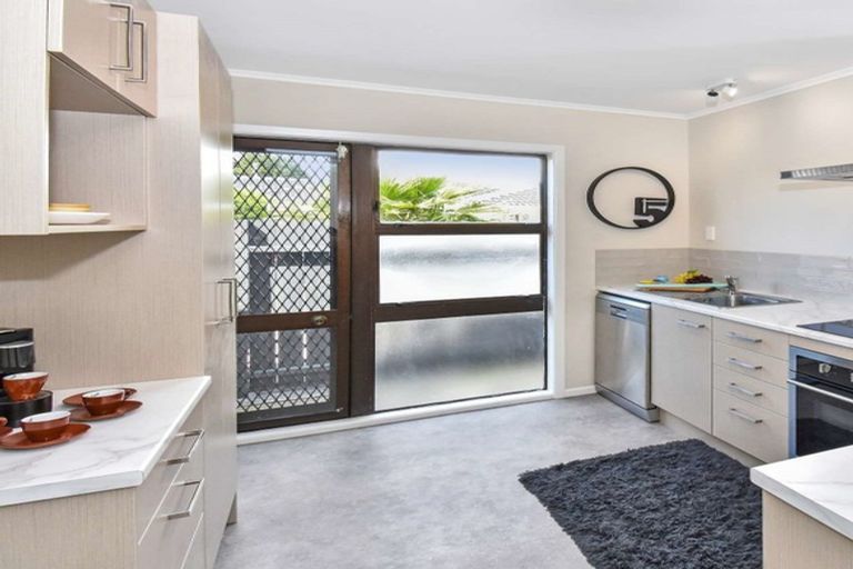 Photo of property in 1/59 Huia Road, Papatoetoe, Auckland, 2025