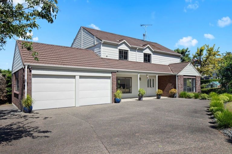 Photo of property in 112 Valley Road, Pukekohe, 2120