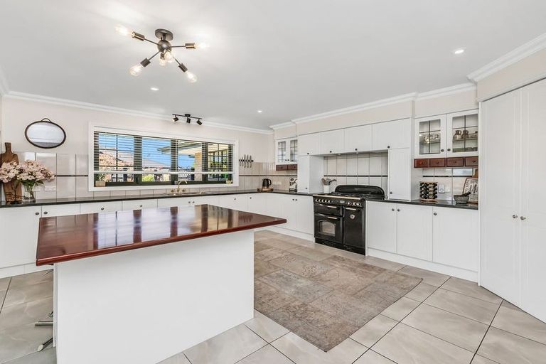 Photo of property in 94 Rossington Drive, West Melton, 7618