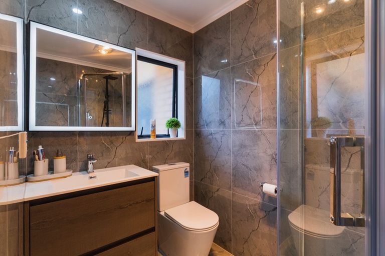 Photo of property in 4 Senator Drive, Manurewa, Auckland, 2105