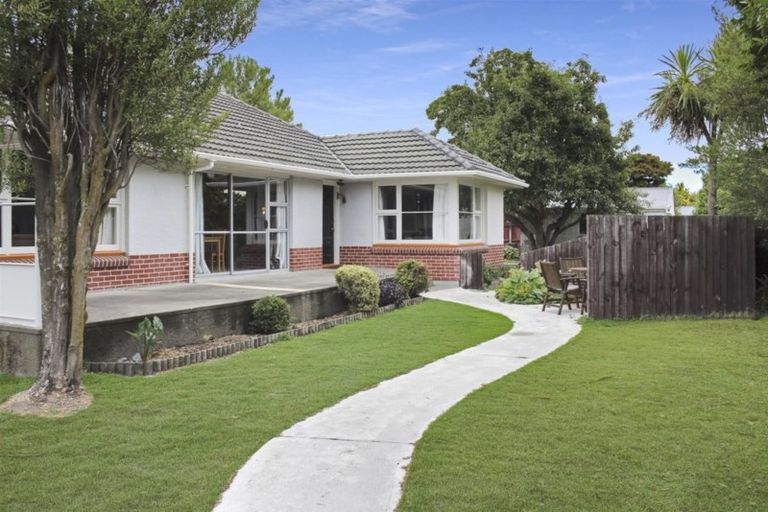 Photo of property in 5 Hounslow Street, Ilam, Christchurch, 8041