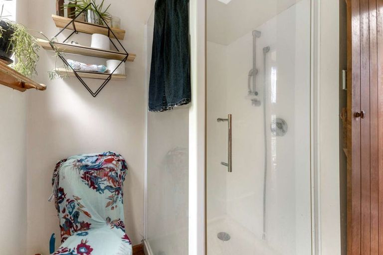 Photo of property in 13e Wallace Place, Westown, New Plymouth, 4310